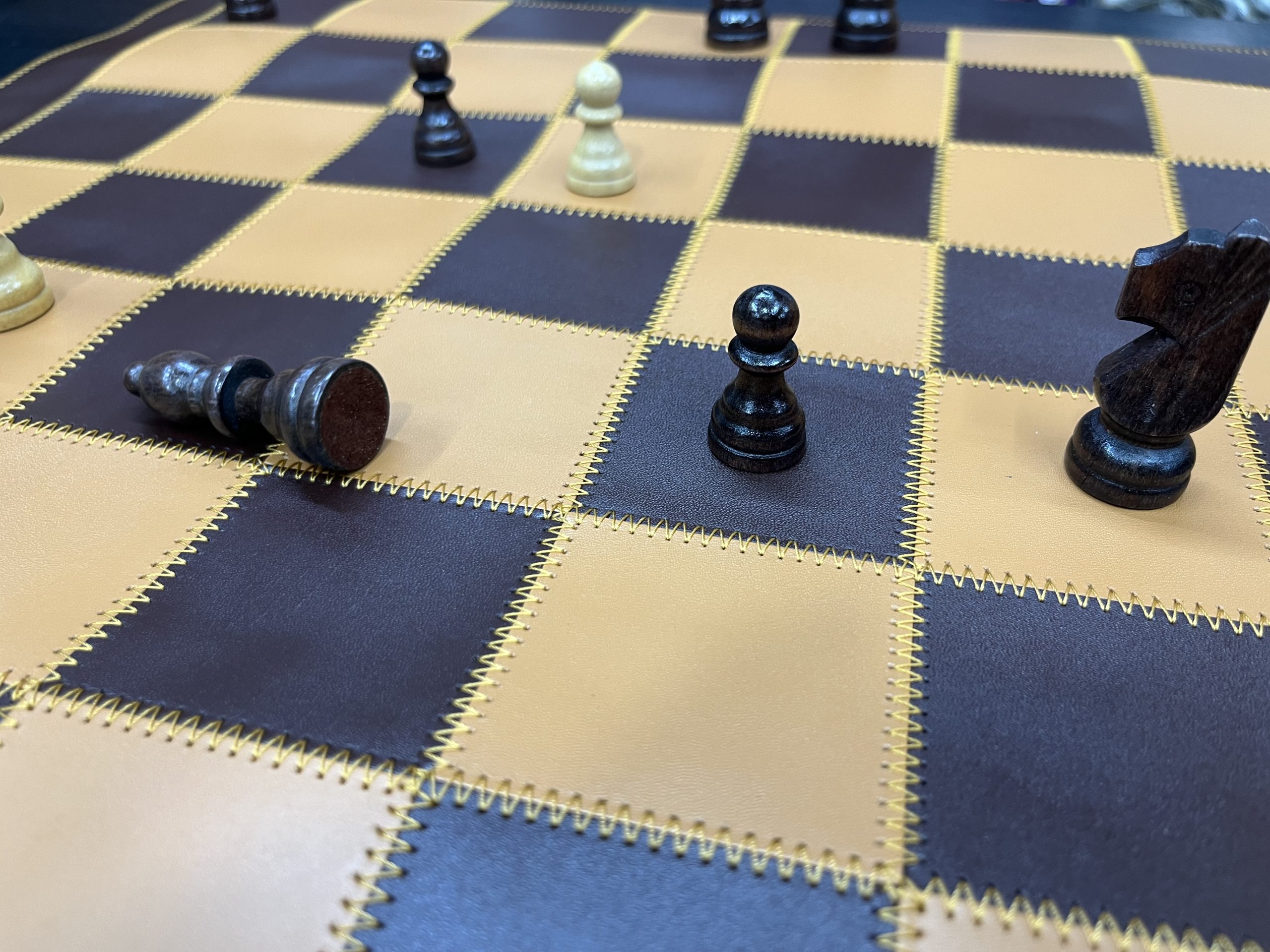 Chess Mat Brown - Image 7
